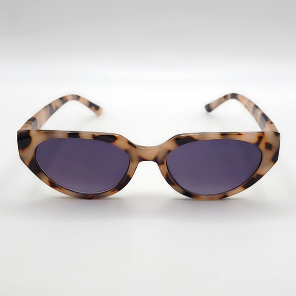 Flat-Top Skylar(Sun reader) - Picture 1 of 3